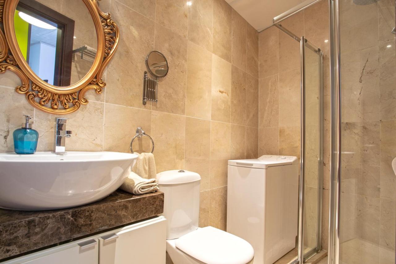 Carreteria Pool Apartamentosmalagamanagement מראה חיצוני תמונה